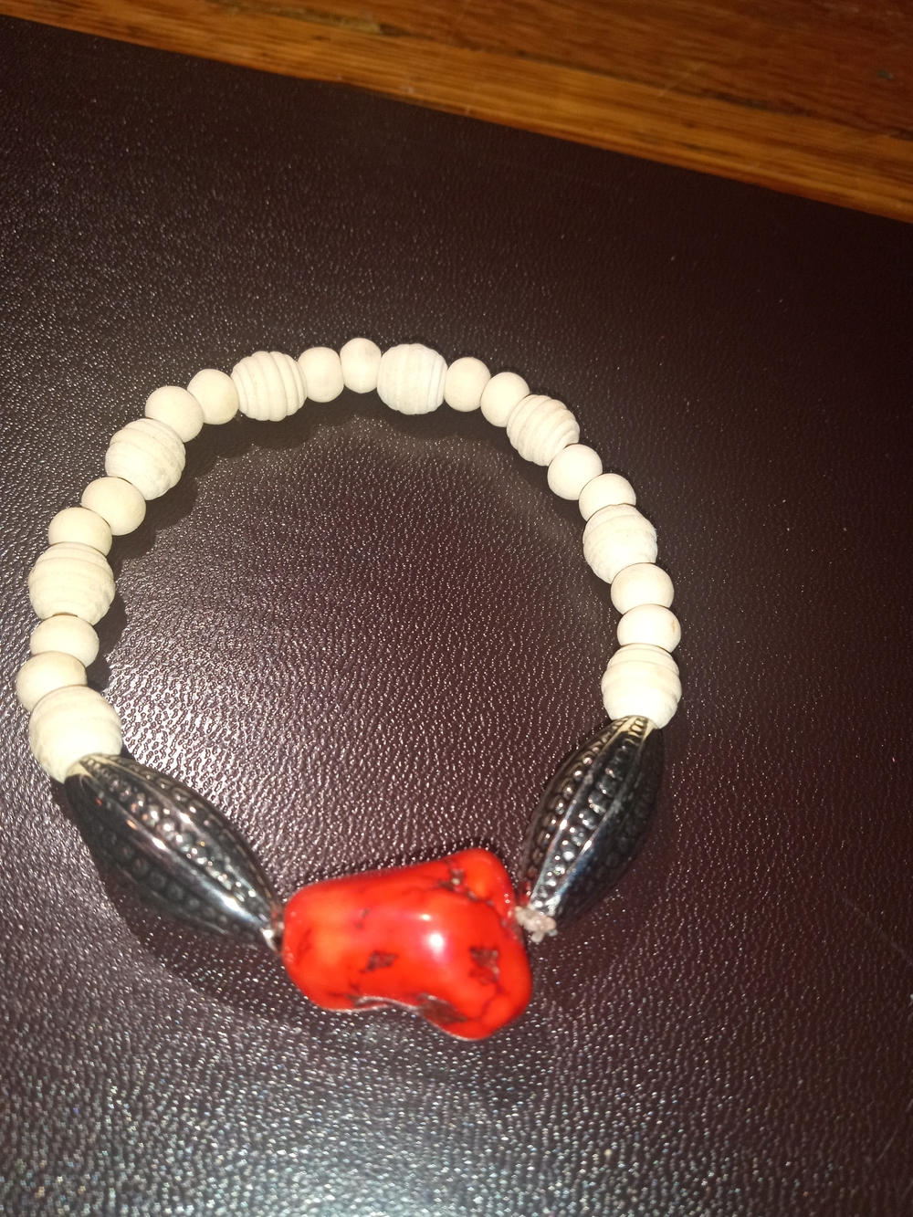 White and Red Beaded Stretch Bracelet with Metal Accents